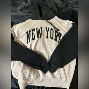 BNWT Brandy Melville Color block NewYork Hoodie